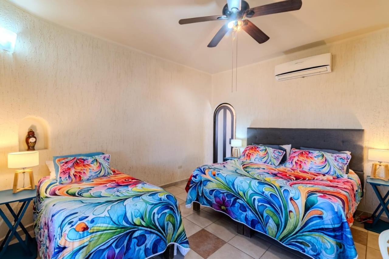 Casa Kootenay Waterfront Bnb La Paz Bagian luar foto