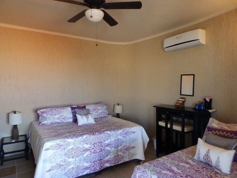 Casa Kootenay Waterfront Bnb La Paz Bagian luar foto