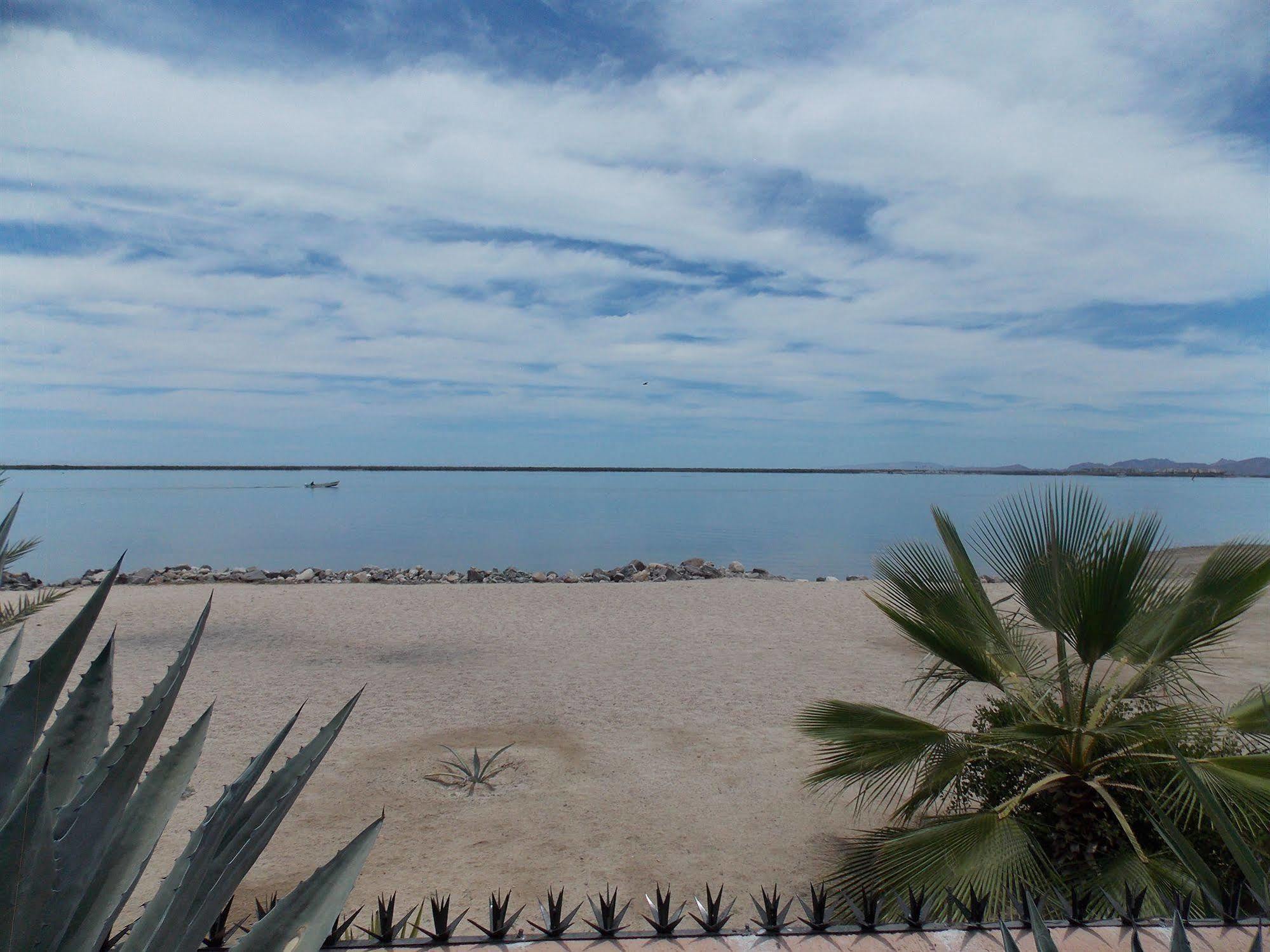 Casa Kootenay Waterfront Bnb La Paz Bagian luar foto